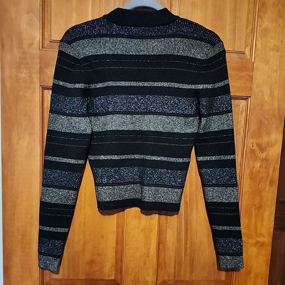 House Of Harlow 1960 Striped Black, Gray, Silver Knit Stretch Sweater Sz M - Picture 8 of 9